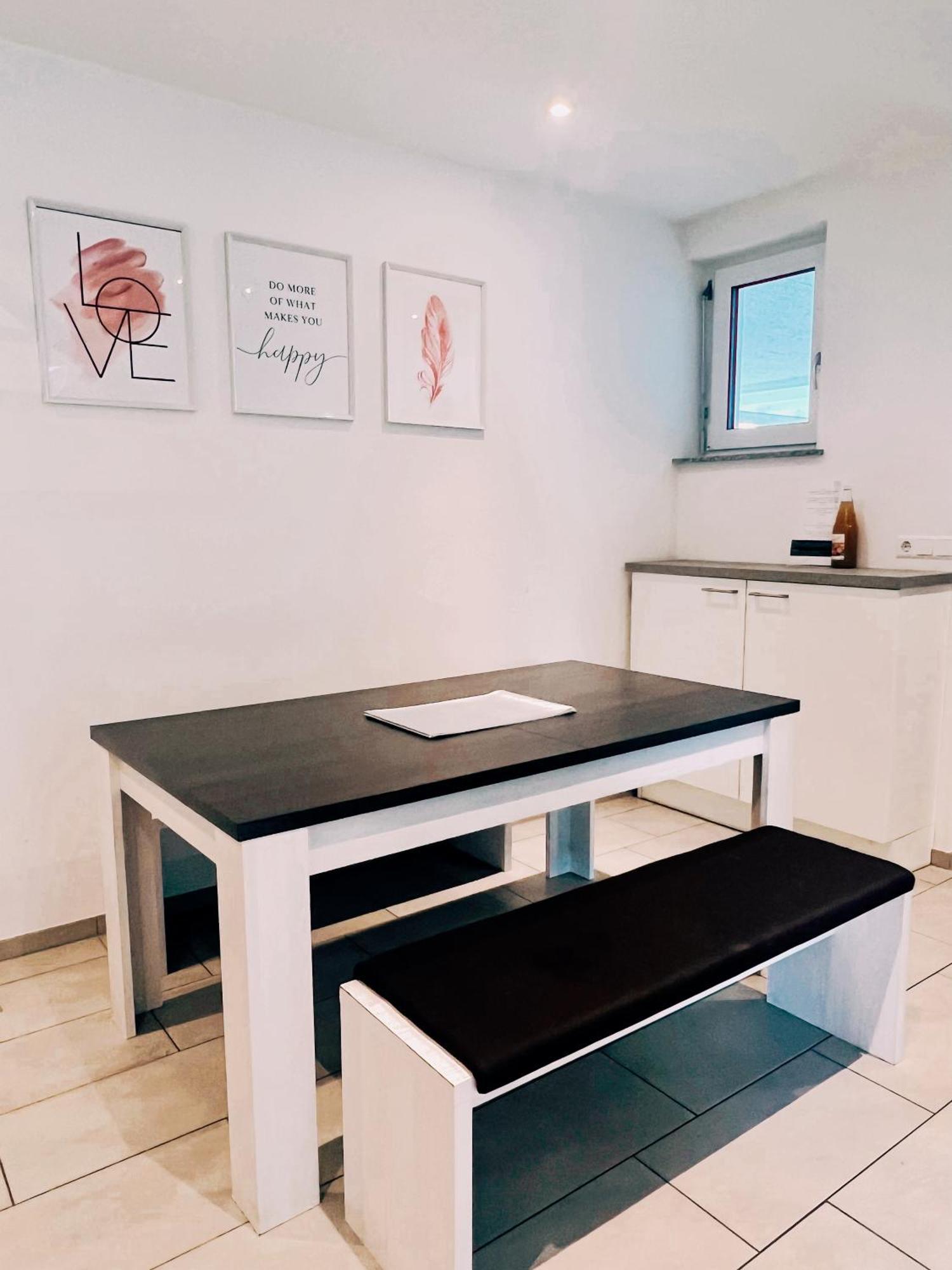 Apartment Weiss Friedrichshafen Bagian luar foto